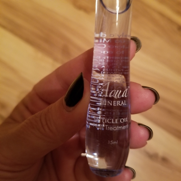 ๐ BRAND NEW Hand Care Bundle - Picture 5 of 6